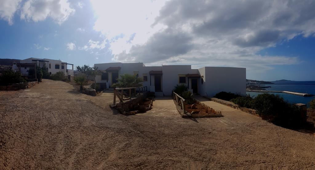 Meltemi Studios Fry Bagian luar foto